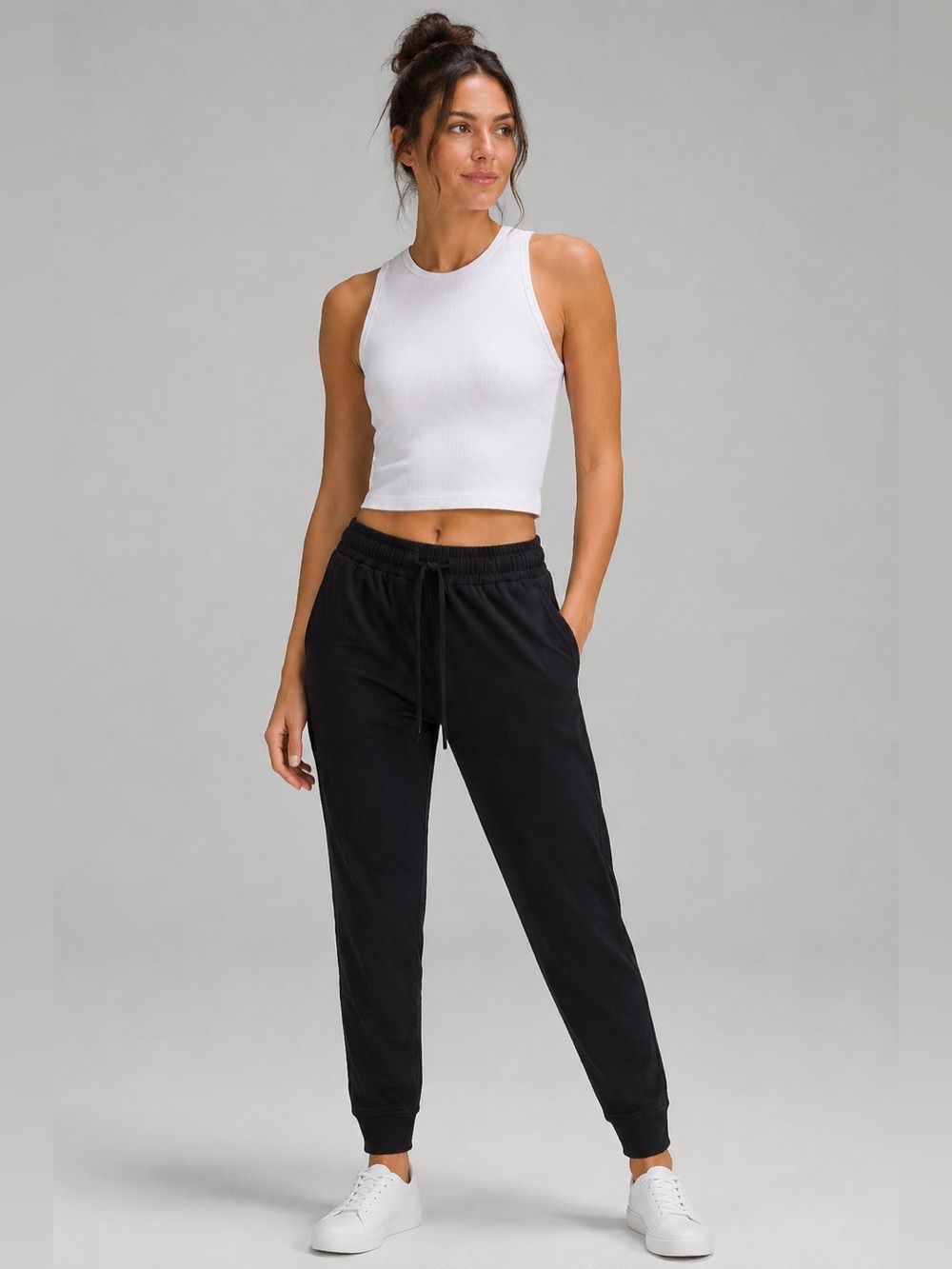 Lululemon Black Jogger Pants Size 2 athleisure yoga pilates loungewear